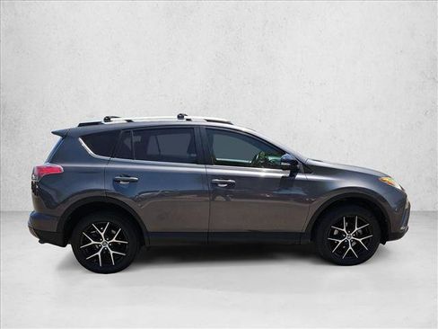 Used 2016 Toyota RAV4 SE w/ Advanced Technology Package FWD image 4