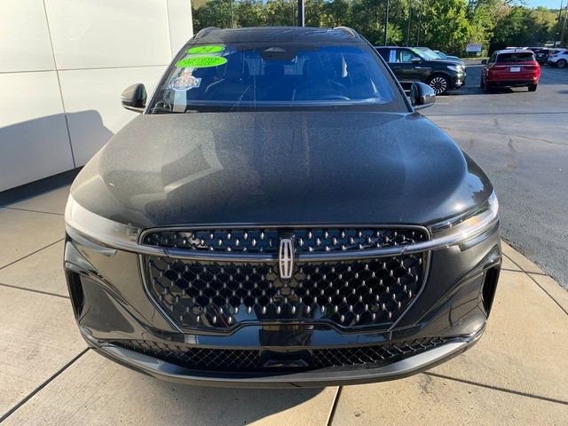 Used 2024 Lincoln Nautilus Reserve w/ Equipment Group 202A AWD/4WD image 10
