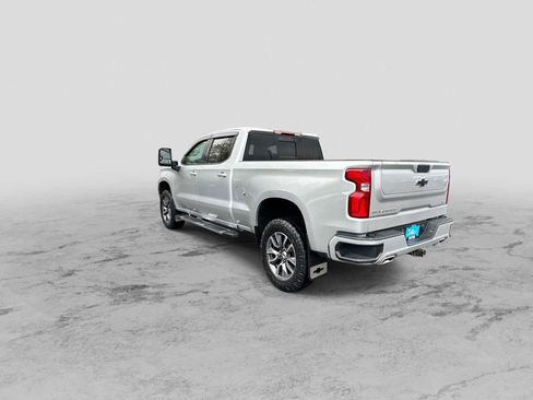 Used 2021 Chevrolet Silverado 1500 RST w/ True North Edition Plus AWD/4WD image 6