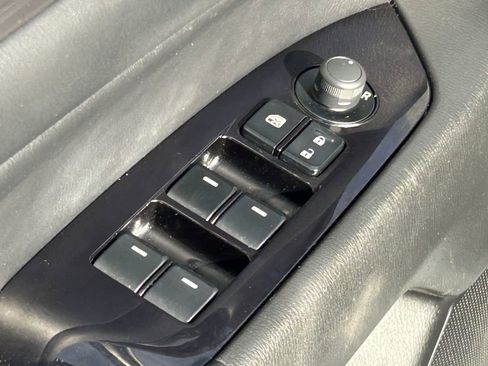 Used 2020 MAZDA CX-5 Touring image 28