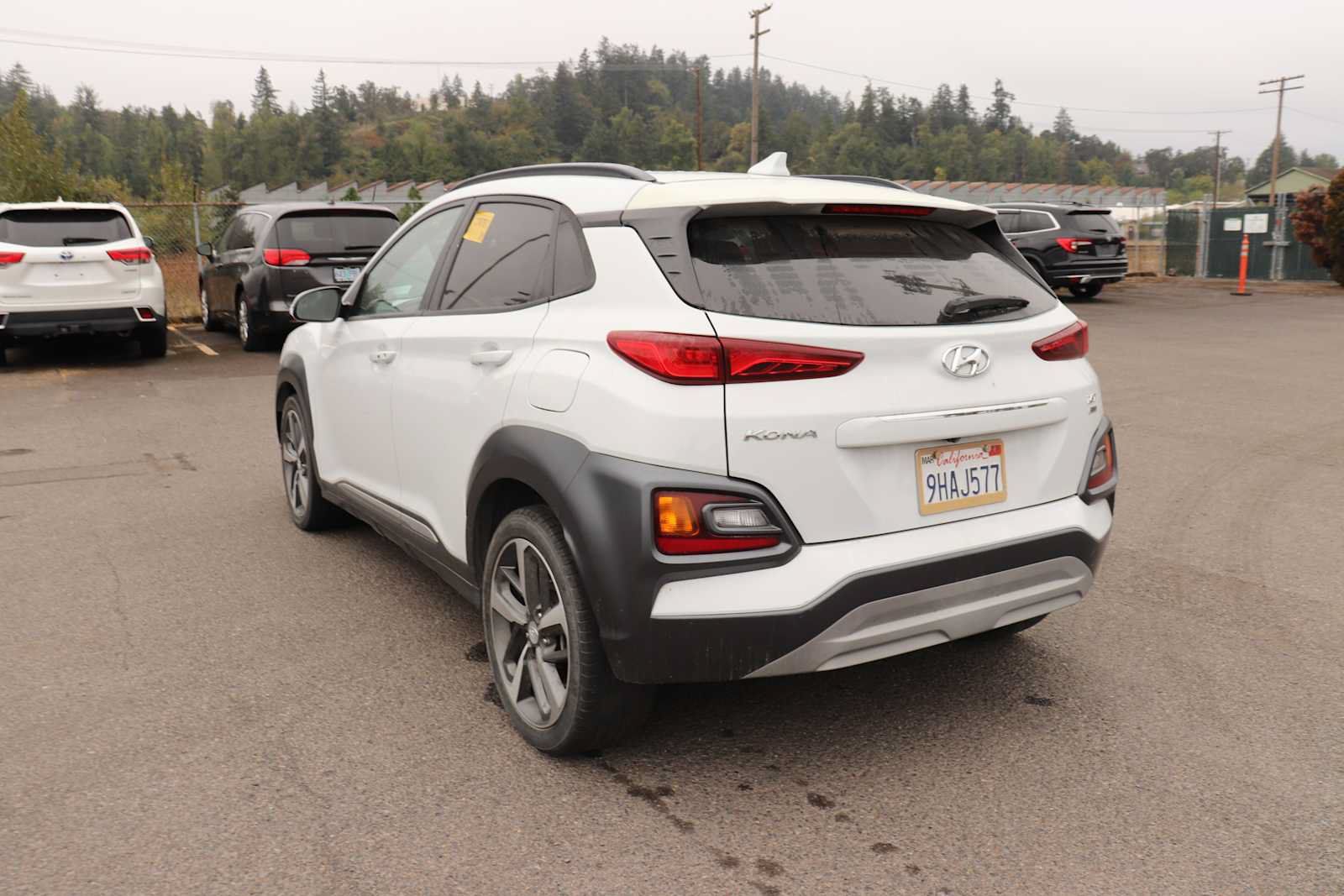 Used 2020 Hyundai Kona Limited AWD/4WD image 7