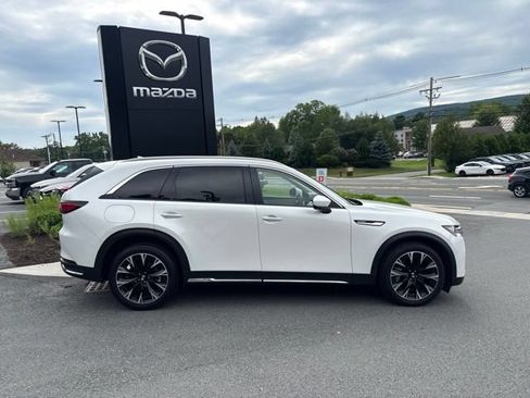 Used 2024 MAZDA CX-90 Plug-In Hybrid w/ Premium Plus AWD/4WD image 9