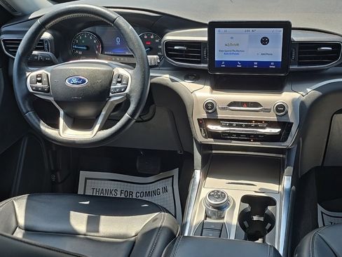 Used 2023 Ford Explorer XLT w/ Equipment Group 202A image 27