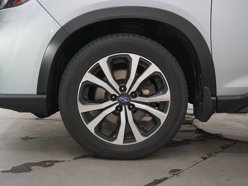 Used 2021 Subaru Forester Limited AWD/4WD image 33
