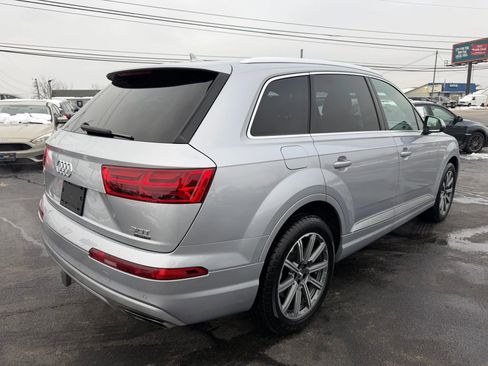 Used 2018 Audi Q7 3.0T Prestige image 3