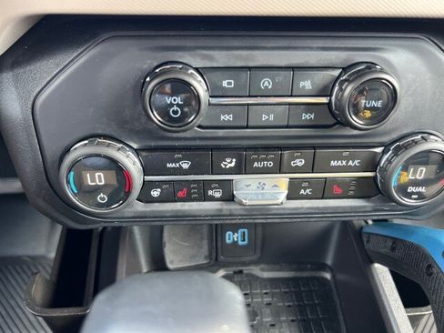 Certified 2024 Ford Bronco Wildtrak AWD/4WD image 13