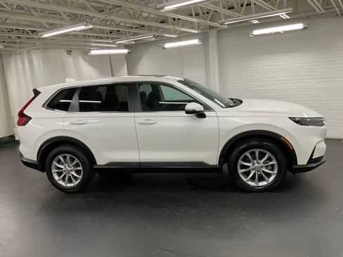 Certified 2025 Honda CR-V EX image 6