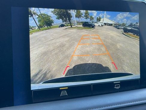 Used 2023 Chevrolet Tahoe Z71 AWD/4WD image 24