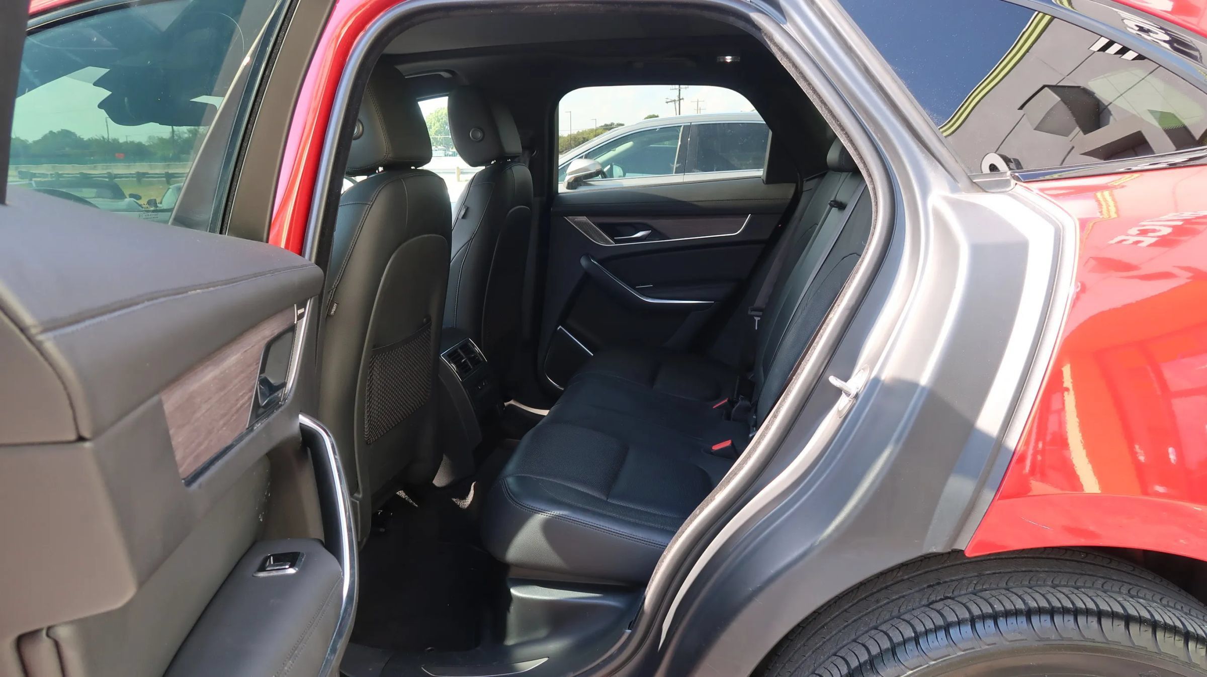 Used 2021 Jaguar F-PACE S AWD/4WD image 19
