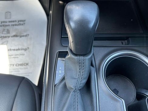 Certified 2022 Toyota Camry SE FWD image 23