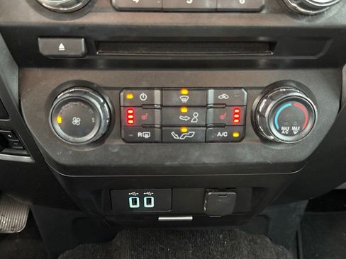 Used 2018 Ford F150 XLT w/ Equipment Group 302A Luxury AWD/4WD image 23