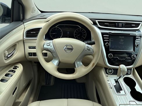 Used 2015 Nissan Murano SL AWD/4WD image 19