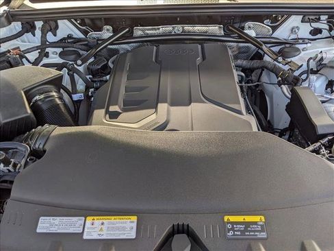 New 2025 Audi Q5 Premium Plus AWD/4WD image 17