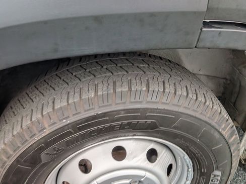 Used 2023 RAM ProMaster 3500 w/ Premium Convenience Group (B) image 13