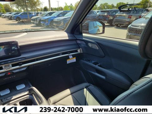 New 2027 Kia Telluride EX FWD image 18
