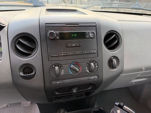 Used 2006 Ford F150 XL image 12