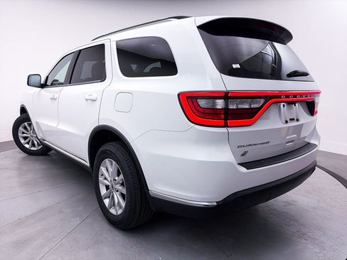 Used 2022 Dodge Durango SXT image 2