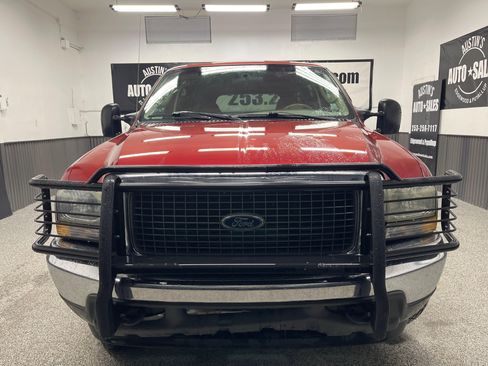 Used 2004 Ford Excursion XLT image 5