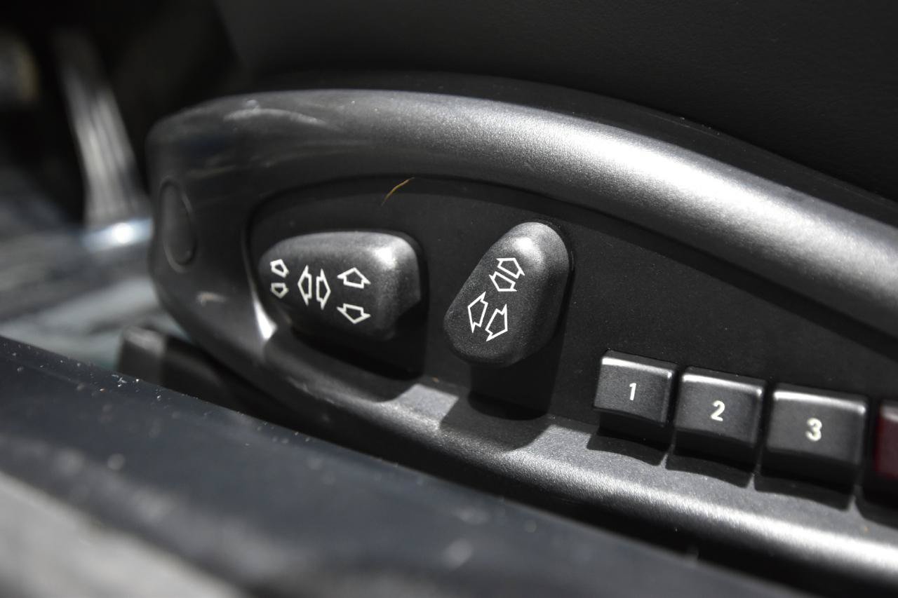 Used 2004 BMW M3 Convertible RWD image 19