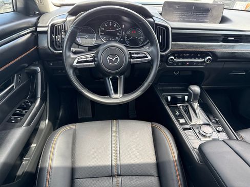 Certified 2025 MAZDA CX-50 2.5 Hybrid w/ Premium Plus Pkg AWD/4WD image 19