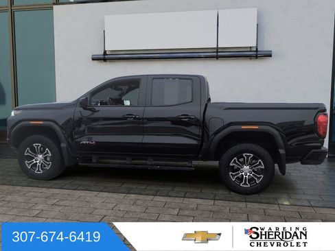 Used 2024 GMC Canyon AT4 image 5