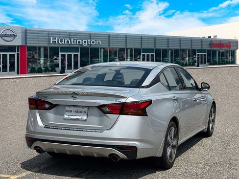 Certified 2022 Nissan Altima 2.5 SL FWD image 5