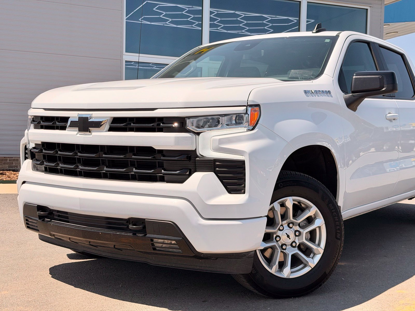 Used 2026 Chevrolet Silverado 1500 RST AWD/4WD image 4