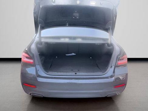 Used 2023 BMW 530e w/ M Sport Package image 29