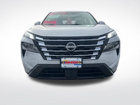 Certified 2024 Nissan Rogue SV image 2