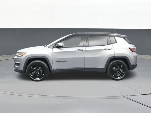 Used 2019 Jeep Compass Altitude image 8