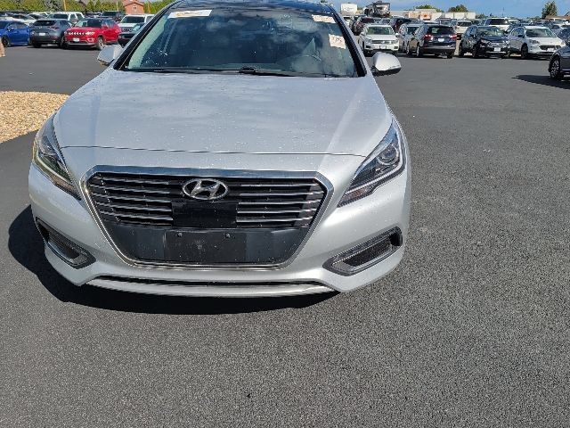 Used 2016 Hyundai Sonata Limited w/ Option Group 02 FWD image 19