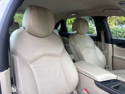 Used 2018 Cadillac CT6 2.0T RWD image 35