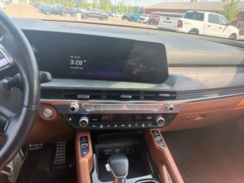 Used 2024 Kia Telluride SX Prestige X-Line AWD/4WD image 11