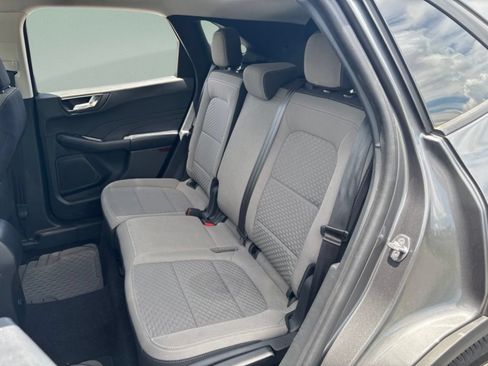 Used 2021 Ford Escape SE w/ SE Sport Appearance Package FWD image 19