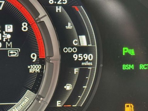 Used 2021 Lexus LC 500 Convertible w/ Touring Package image 30