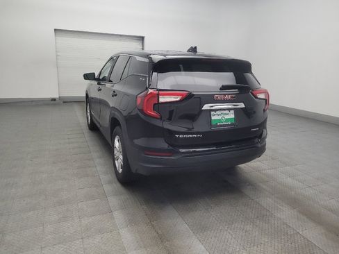 Used 2024 GMC Terrain SLE AWD/4WD image 5