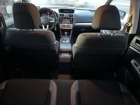 Used 2017 Subaru Crosstrek 2.0i Premium image 20