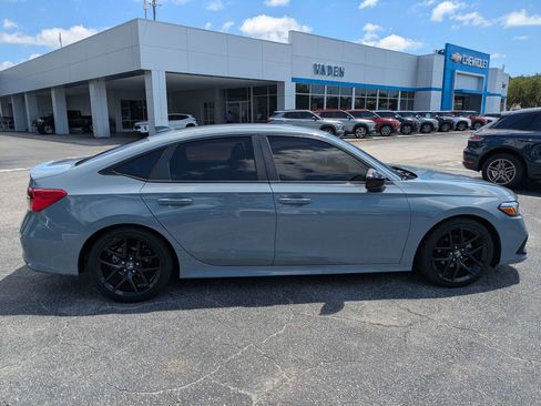 Used 2023 Honda Civic Sport image 23