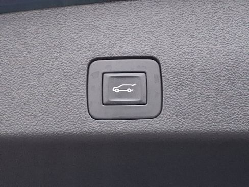 Used 2023 Buick Encore GX Select image 29