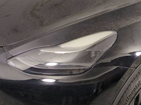 Used 2023 Tesla Model Y Long Range AWD/4WD image 10