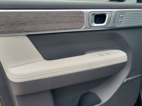New 2026 Hyundai Santa Fe Calligraphy FWD image 23