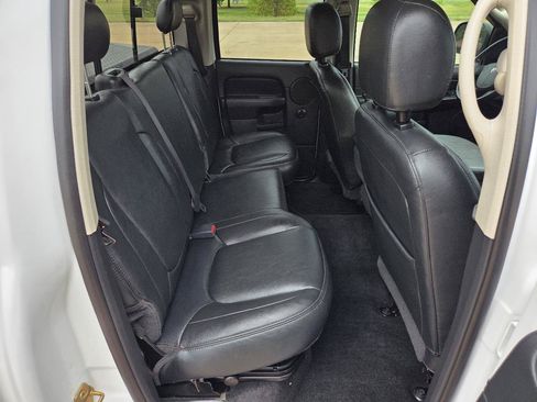 Used 2004 Dodge Ram 1500 Truck SLT w/ Quad Cab Big Horn Value Group AWD/4WD image 9