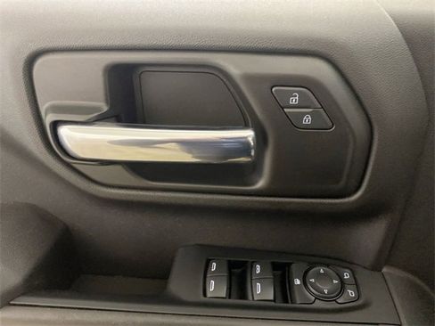 Used 2023 Chevrolet Silverado 1500 Custom Trail Boss w/ LPO, Dark Essentials Package image 26