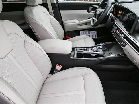 New 2026 Kia Sorento EX image 15