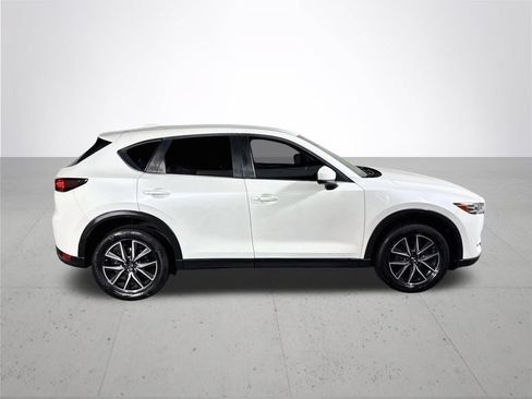 Used 2018 MAZDA CX-5 Touring w/ Preferred Equipment Package FWD image 5