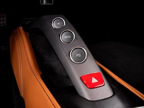 Used 2018 Ferrari 488 Spider RWD image 48