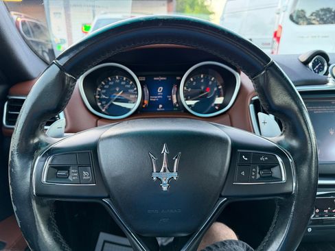 Used 2016 Maserati Ghibli S Q4 AWD/4WD image 12