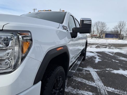 Used 2022 GMC Sierra 2500 Denali w/ Denali Ultimate Package image 16