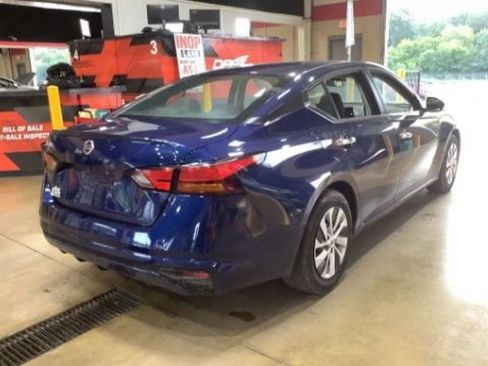 Used 2021 Nissan Altima 2.5 S FWD image 4