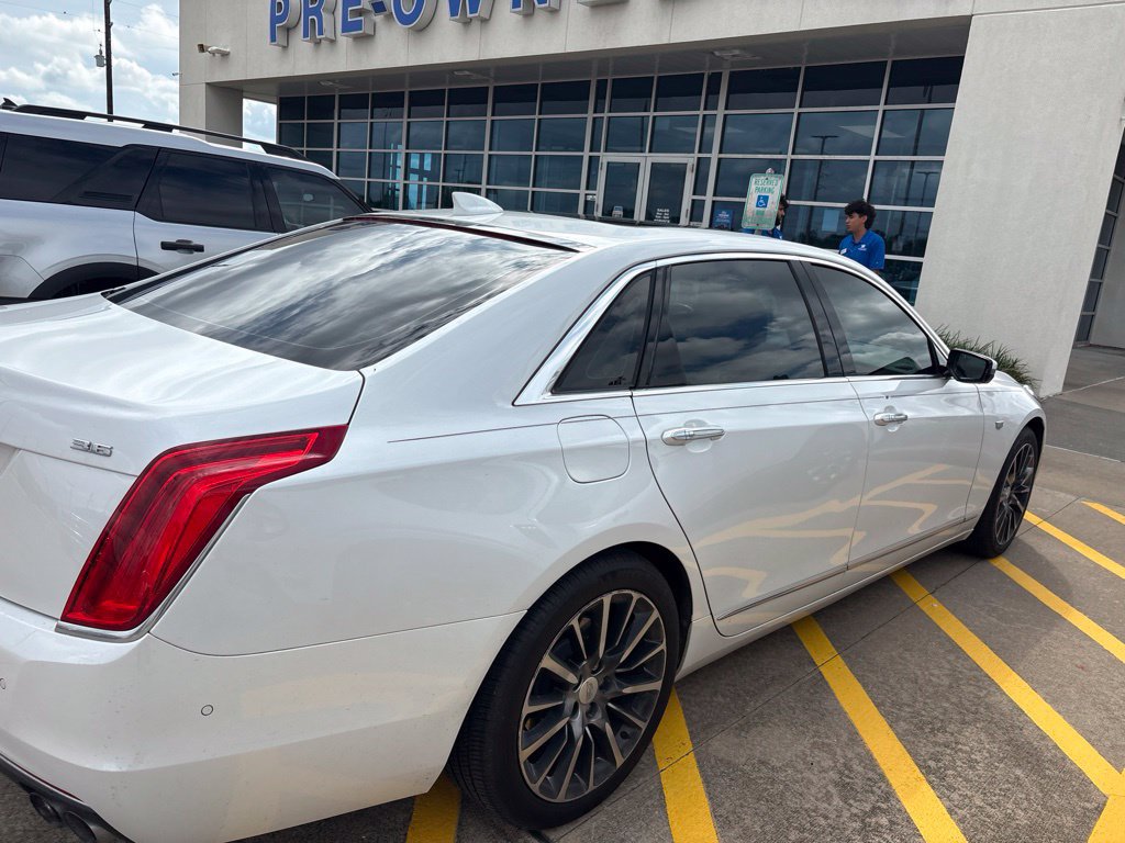 Used 2016 Cadillac CT6 Luxury AWD/4WD image 9